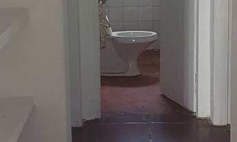 Imagem 5: CASA COM DUAS SUÍTES, CHURRASQUEIR NO CENTRO DO BAIRRO ICAPARA/IGUAPE/SP