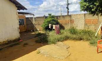 Imagem 2: Casa para venda possui 140 metros quadrados com 4 quartos em São Jorge - Uberlândia - MG