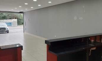 Imagem 3: Salão Comercial para Alugar no Parque do lago, 3 banheiros, cozinha e despensa