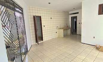 Imagem 6: Casa para aluguel possui 350 metros quadrados com 7 quartos em Granja Portugal - Fortaleza