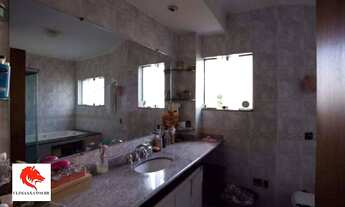 Imagem 6: Casa para venda tem 305 metros quadrados com 4 quartos em Vila Ipojuca - São Paulo - SP