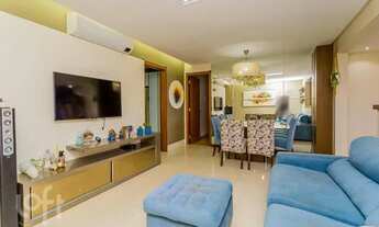 Imagem 2: Apartamento para venda tem 120 metros quadrados com 3 quartos em Menino Deus - Porto Alegr