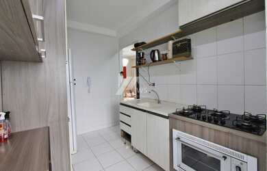 Imagem 6: CURITIBA - Apartamento Padrão - Pinheirinho