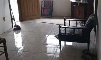 Imagem 5: Casa com espaço de terreno em Shangri-lá