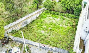 Imagem 3: Terreno de Esquina em Avenida Movimentada no Tingui - 537m² !