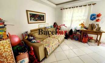 Imagem 2: Duas suítes e vaga