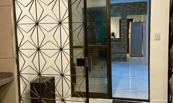 Imagem 4: Eventos ou hospedagem, casa com piscina privativa e churrasqueira