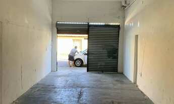 Imagem 3: Loja com 66m²,WC, Portas de Rolagem, Esquina com a BR 116, Prox. a Marcosa