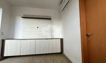 Imagem 3: Apartamento de 2 dormitórios e 1 vaga de garagem, no bairro Humaitá, em Porto Alegre