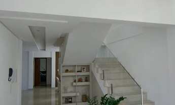 Imagem 3: Aconchegante Casa Duplex no Portal do Sol