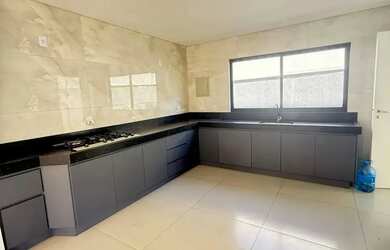 Imagem 6: Sobrado com 5/4 e 3 suites no Jardins Paris -Goiania -Goias