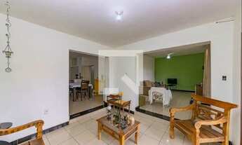 Imagem: Casa à Venda - Nova Granada, 4 Quartos