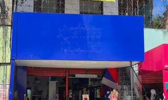 Imagem: Loja em pau da lima, rua principal, Perto