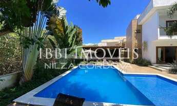 Imagem: 100 M Da Praia Do Arraial