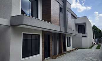 Imagem: Sobrado com 3 Quartos e 4 banheiros à Venda