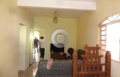 Imagem 13: Casa em Montes Claros, no bairro Santa Rita I, à venda