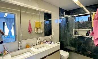 Imagem 5: Mansão no Condomínio Laguna 5 Suítes, Energia Solar e Porteira Fechada!