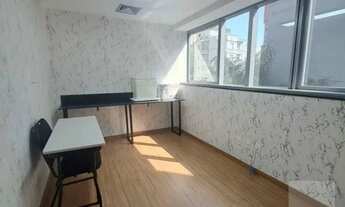 Imagem 2: Conjunto Comercial com 50 m2 bem distribuídos, 2 salas e 2 vagas - Higienópolis