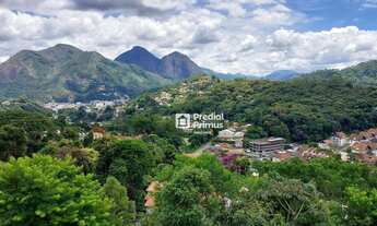 Imagem 2: Cobertura com localização privilegiada, com 3 dormitórios à venda, 185 m² por R$ 1.800.000