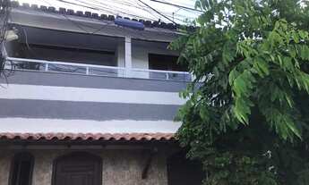 Imagem 2: Sobrado para venda com 75 metros quadrados com 1 quarto em Praia Anjos - Arraial do Cabo