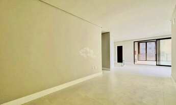 Imagem 7: Apartamento com 3 suítes e duas vagas de garagem em Porto Belo com vista mar