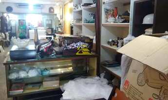 Imagem 6: Centro Galpão / depósito com venda por R$300.000