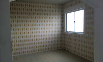 Imagem 3: Alugo apto com 3 qtos, garagem , Coral R$800,00