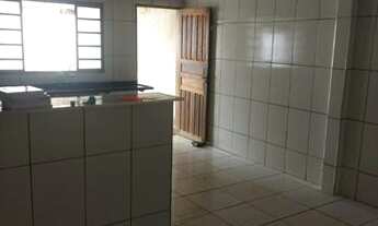 Imagem 2: Casa para Venda em Uberlândia, Loteamento Integração, 3 dormitórios, 1 suíte, 3 banheiros