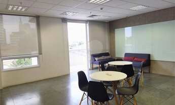 Imagem 6: CONJUNTO COMERCIAL MOBILIADO COM 228m² 6 VAGAS PARA ALUGAR EM PINHEIROS