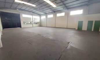 Imagem 2: ALUGUE COM SEU CARTÃO DE CRÉDITO - BARRACÃO NA AVENIDA DAS TORRES - MARINGÁ