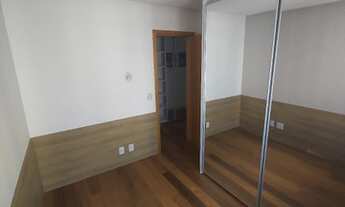 Imagem 7: Apartamento para venda tem 270 metros quadrados com 4 quartos