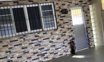 Imagem 2: Casa para venda tem 74 metros quadrados com 2 quartos em Caiçara - Praia Grande - SP