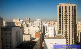 Imagem 3: Jardim América - 182 m² área útil - 3 dormitórios, 1 suíte, 3 vagas garagem - REFORMADO