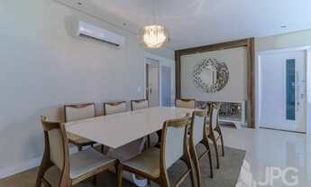 Imagem 5: Ed. Four Seasons no centro de Balneário Camboriú