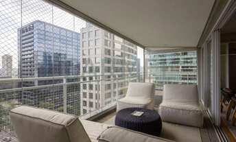 Imagem 7: Apartamento com 3 Quartos à Venda, 269 m² por R$ 5.900.000