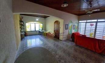 Imagem 3: Casa com 4 dormitórios à venda, 197 m² por R$ 636.000,00 - Vila Pantaleão - Caçapava/SP