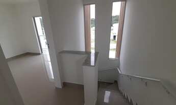 Imagem 3: Sobrado para Venda em São José, Forquilhas, 2 dormitórios, 2 suítes, 2 banheiros, 2 vagas