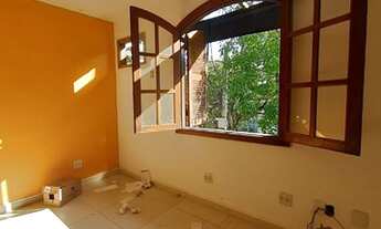 Imagem: Casa Cavaleiros c/ 4qts, sendo 2suítes