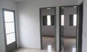 Imagem 5: Casa com 2 dormitórios para alugar por R$ 700,00/mês - Conjunto Habitacional Engenheiro Ot