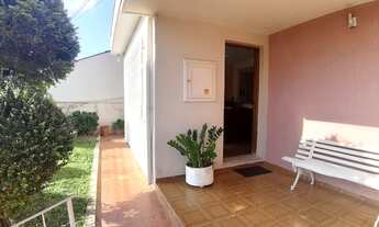 Imagem: Térrea para venda possui 174 metros quadrados