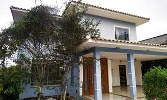 Imagem 2: Sobrado para venda com 130 metros quadrados com 2 quartos em Porto Seguro - Porto Seguro