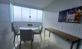 Imagem 3: Apartamento para venda com 81 metros quadrados com 2 suites, vista Mar na Ponta do Farol