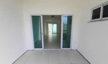 Imagem 3: Casa em condomínio com moveis projetados