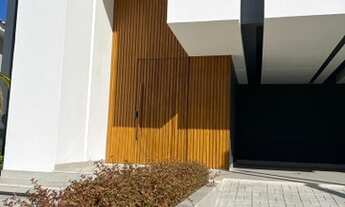 Imagem 2: Casa para venda com 190 m com 3 quartos no Condominio Vale dos cristais 3-Macaé/RJ