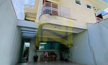 Imagem: Lindo Sobrado - 3 dorm. Sendo 3 suítes