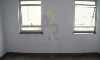 Imagem 4: Apartamento espaçoso de 2 dormitórios em ótimo estado. Para locação próximo à Avenida Paul