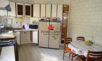 Imagem 6: Casa Assobradada com 4 dormitórios sendo 1 suite na Ponte Rasa