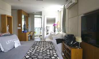 Imagem 3: Apartamento com 3 Quartos à Venda, 255 m² por R$ 5.800.000