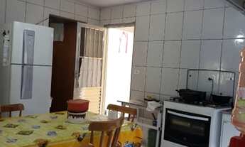 Imagem: Casa para venda possui 240 metros quadrados