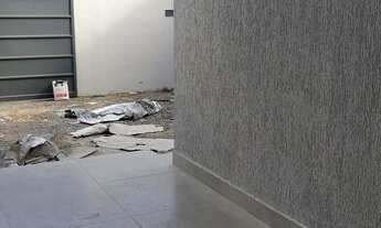 Imagem 4: Casa pirineus 3 quartos no início do bairro (ótima localização